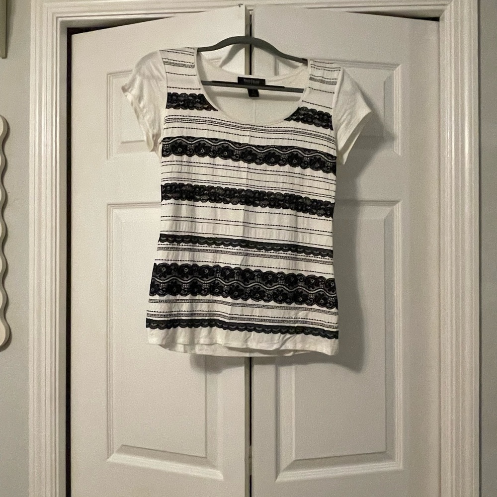 White House black market top